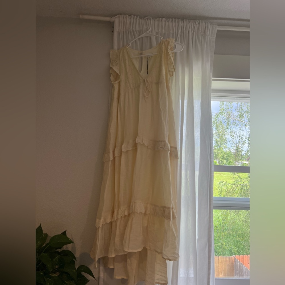 White Maxi Worth Collective Dress Size S